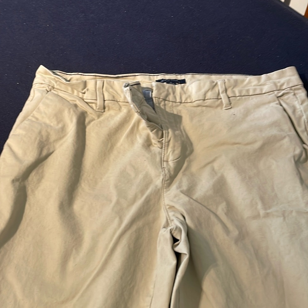 Tommy hildiger . Tan  khakis. Sz 14